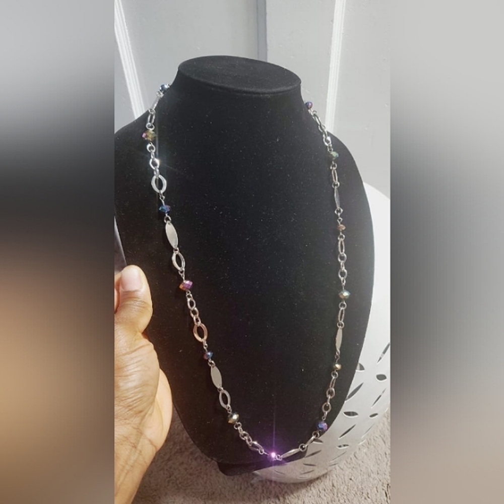 Silver Color Chain Long Necklace. 🌴